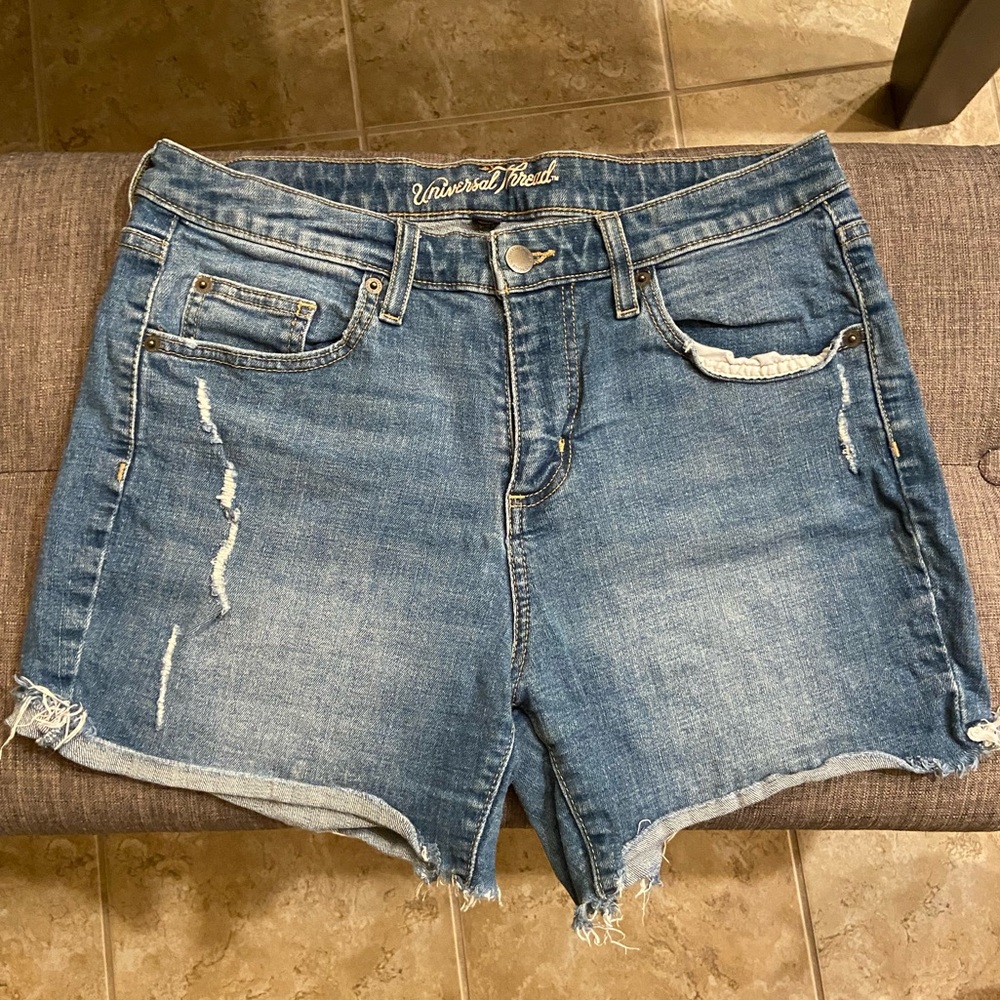 Universal Thread Jean Shorts